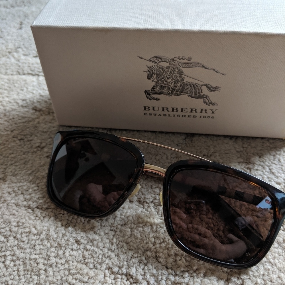 Burberry Brown and Gold Oversized Square Sunglasses
